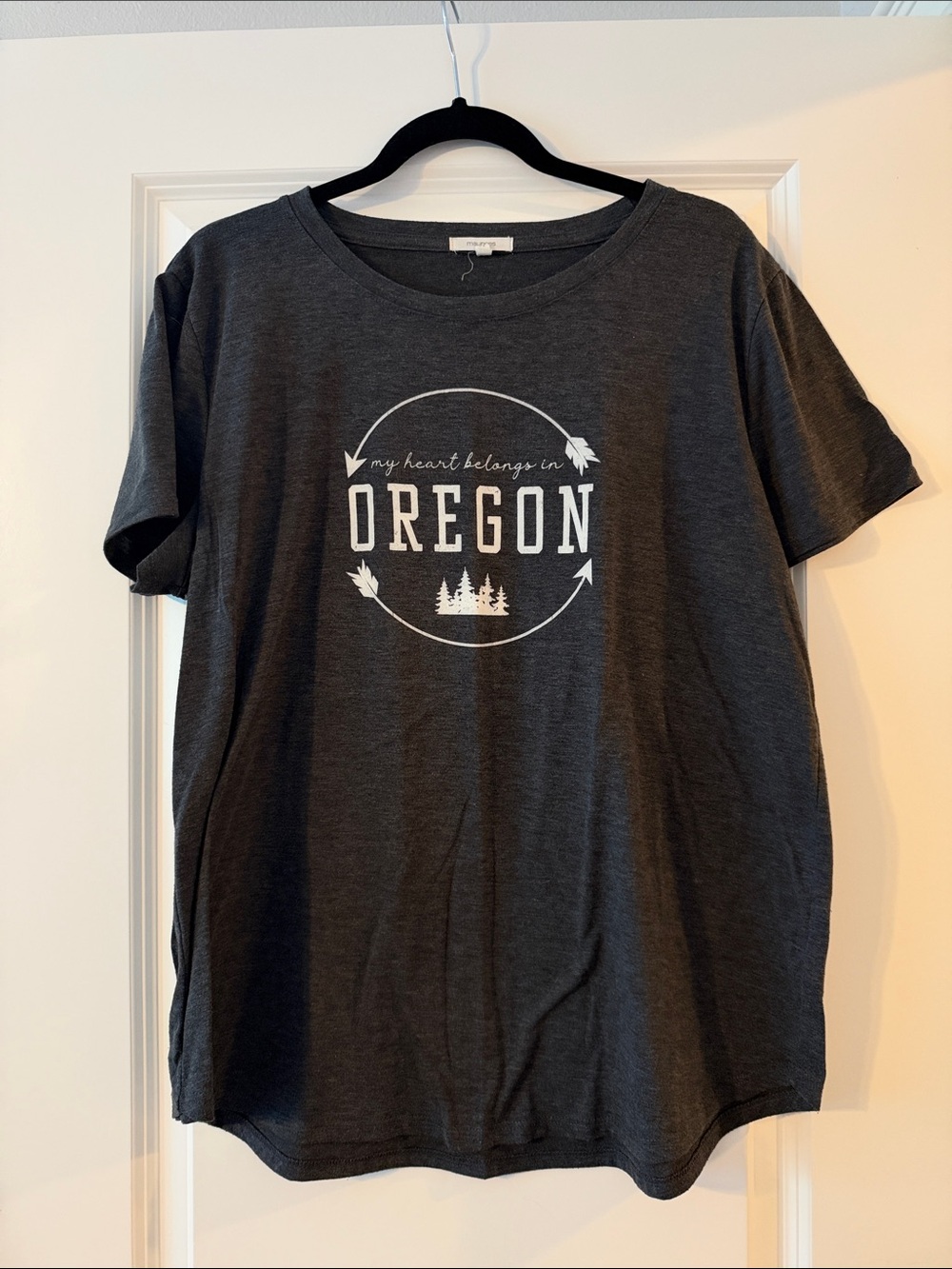 Maurices Dark Charcoal Tee with White Oregon Graphic